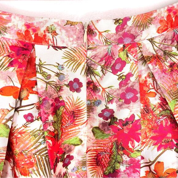Champagne & Strawberries | Floral Skirt A Line Small Orange Flared - Picture 5 of 7